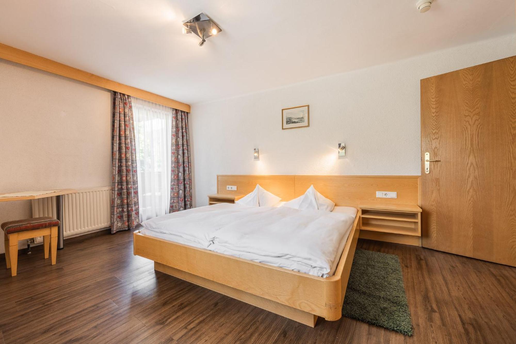 Batzenhaeusl Hotell Seefeld in Tirol Eksteriør bilde