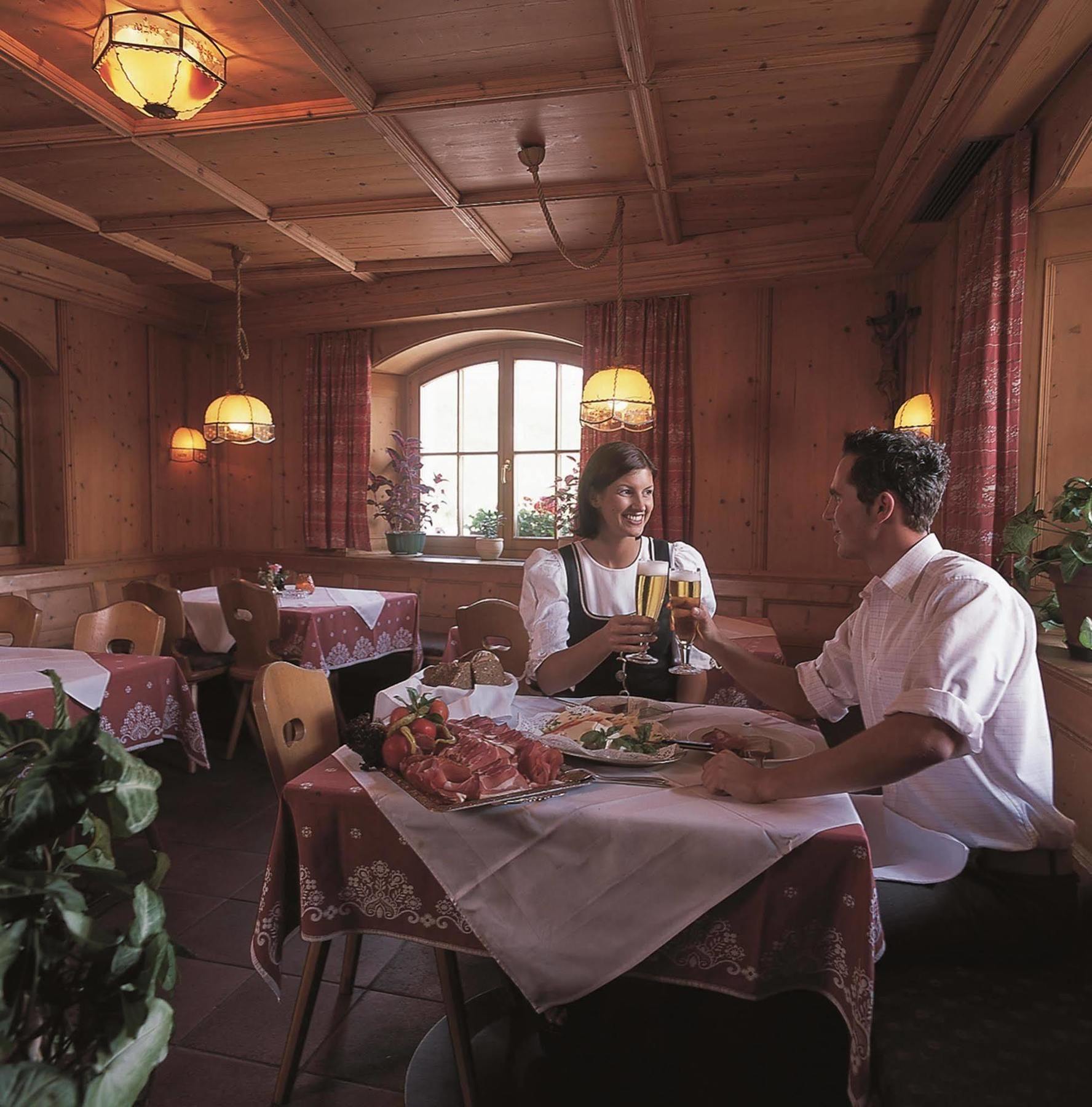 Batzenhaeusl Hotell Seefeld in Tirol Restaurant bilde